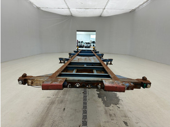 Fruehauf Skelet 2 x 20-30-40 ft - Puspiekabe noņemamā virsbūve/ Konteineru vedējs: foto 2