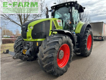 Traktors CLAAS Axion 930