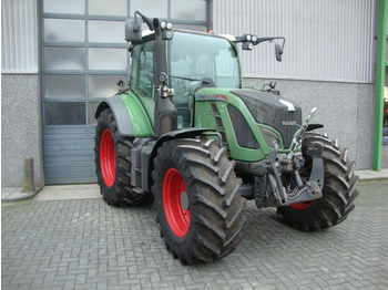 Traktors FENDT 500 Vario