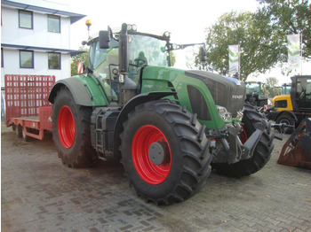 Traktors FENDT 924 Vario