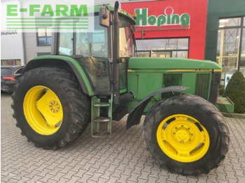 Traktors JOHN DEERE 6600