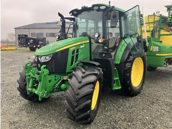 Traktors JOHN DEERE 6120M