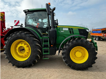 Traktors JOHN DEERE 6230R