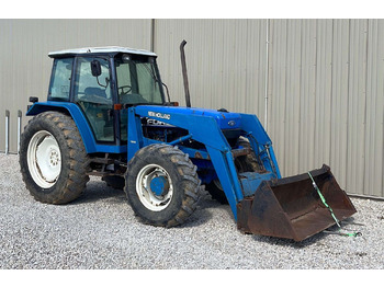 Traktors NEW HOLLAND