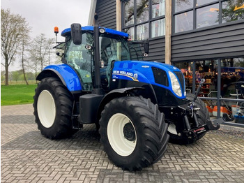 Traktors NEW HOLLAND T7.210