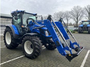 Traktors NEW HOLLAND T5