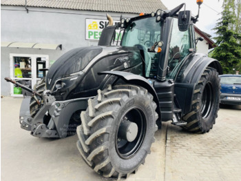 Traktors VALTRA T154