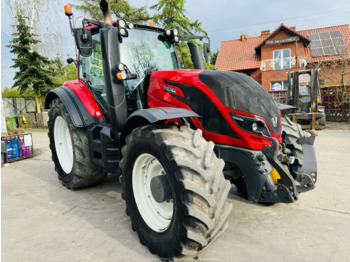 Traktors VALTRA T234