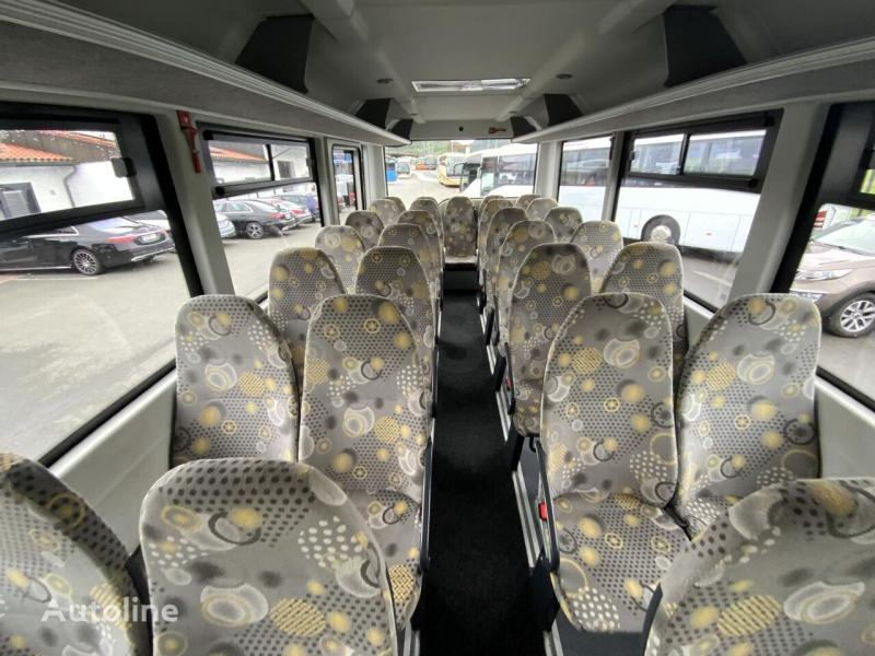 Piepilsētas autobuss Iveco Daily: foto 10