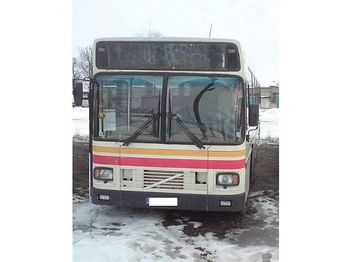 Volvo B10R, 4x2 - Starppilsētu autobuss