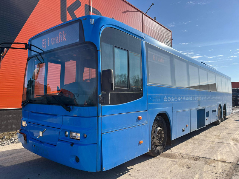 Piepilsētas autobuss Volvo B12M 8500 6x2 58 SATS / 18 STANDING / EURO 5: foto 4