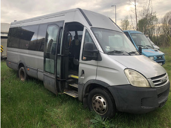 Mikroautobuss IVECO Daily 50c18