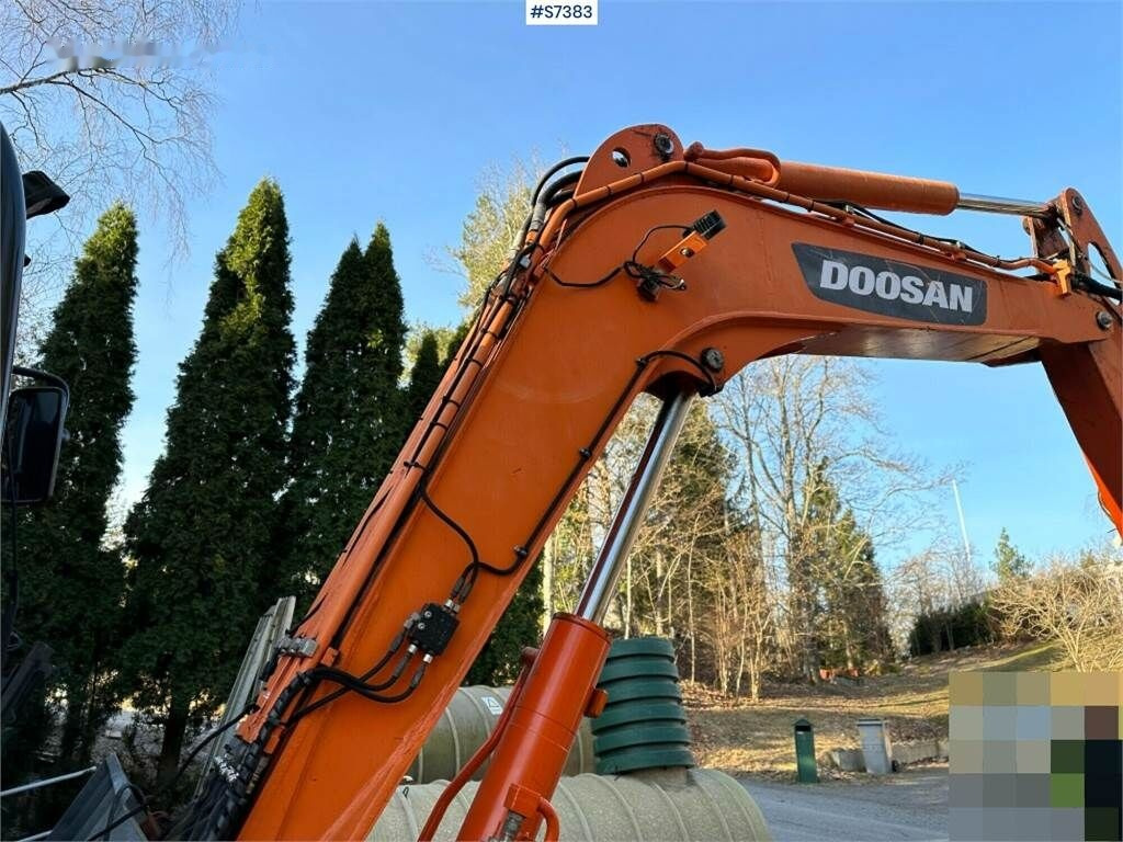 Mini-ekskavators Doosan DX60R B Excavator with Engcon rotor and tools SEE: foto 35
