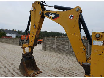 Ekskavators-iekrāvējs CATERPILLAR CAT 434F