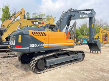 Kāpurķēžu ekskavators HYUNDAI R220 -9S track excavator 22 tons Korean hydraulic digger: foto 3