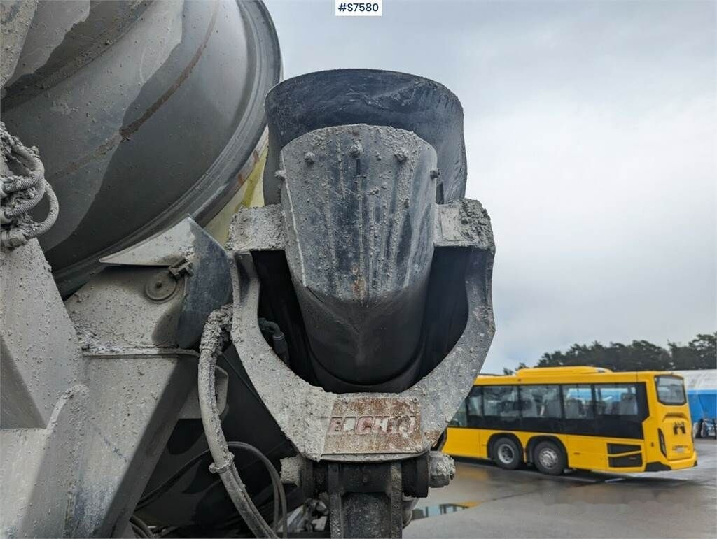 Betonvedējs Scania G450 8x2 Concrete truck with chute: foto 47