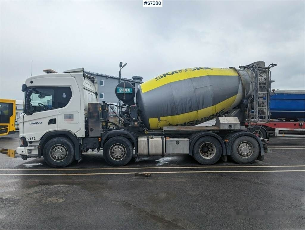 Betonvedējs Scania G450 8x2 Concrete truck with chute: foto 2