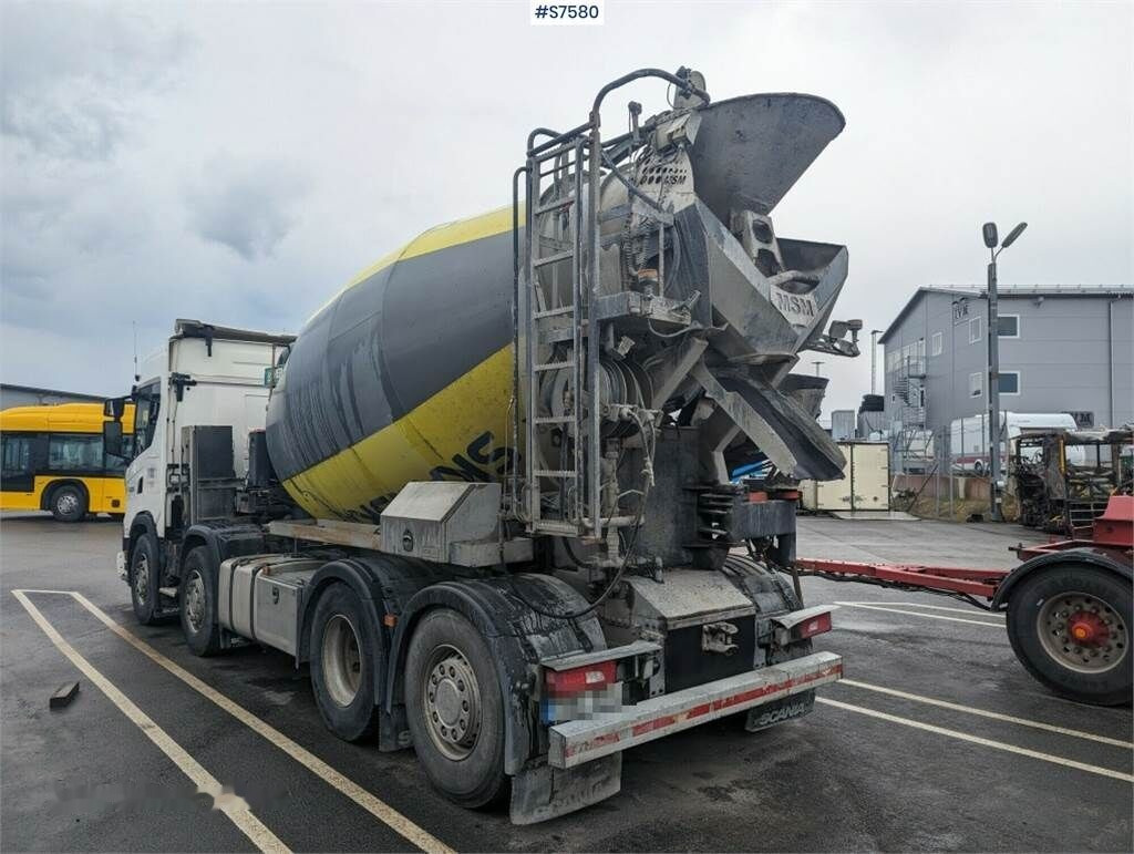 Betonvedējs Scania G450 8x2 Concrete truck with chute: foto 3
