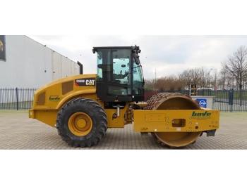 Veltnis Caterpillar CS66B