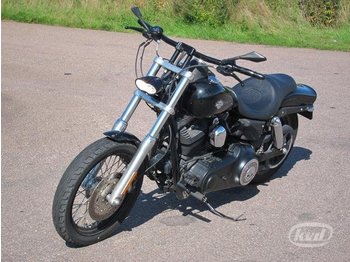 Harley-Davidson FXDB Dyna Street Bob Motorcykel (76hk)  - Motocikls