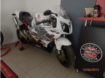Honda VTR 1000 SP2  mit Powercom 3  - Motocikls