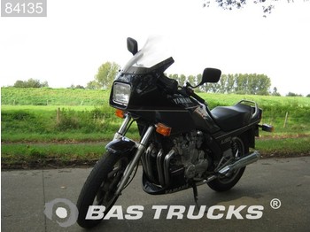 Yamaha XJ 900 F - Motocikls