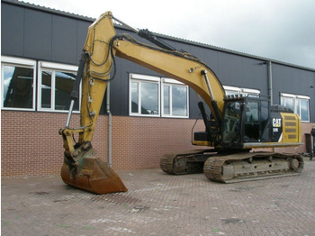 Kāpurķēžu ekskavators CATERPILLAR 329E