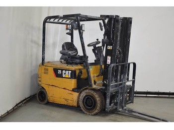 4-riteņu autokrāvējs Caterpillar EP25KPAC