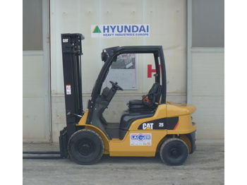 Autokrāvējs CATERPILLAR DP25N