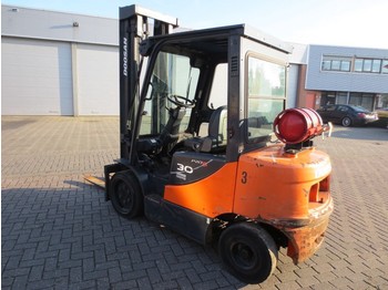 Autokrāvējs Doosan G30 P