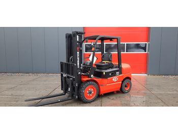 Autokrāvējs EP EFL302