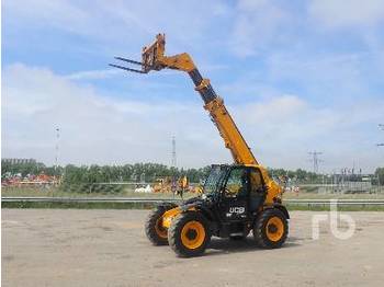 Teleskopiskais iekrāvējs JCB 535-95 4x4x4
