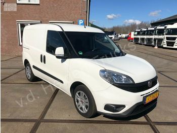 Kravas mikroautobuss Fiat DOBLO | Navi | Trekhaak | Manual | Schuifdeur |