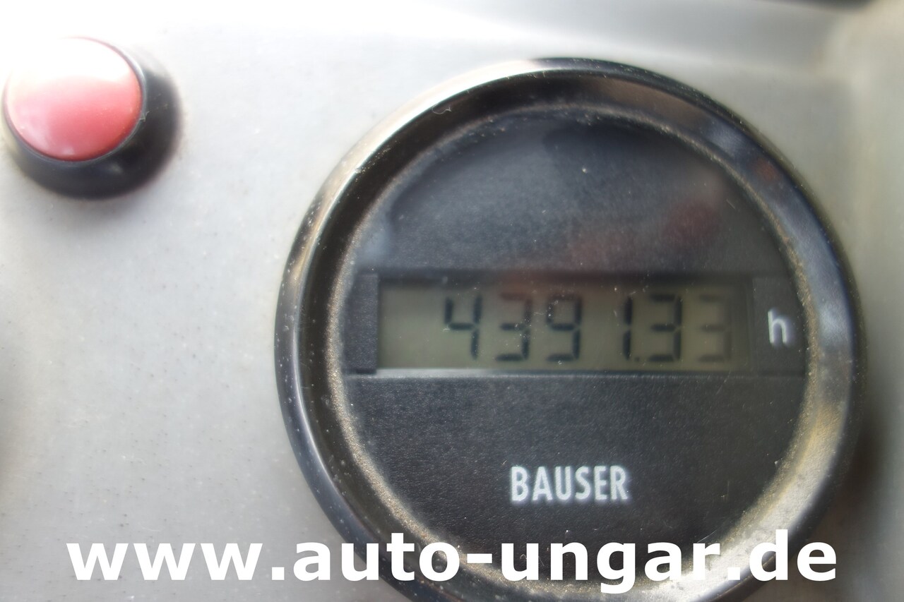 Ielu tīrīšanas mašīna Hako CityMaster CM 1250 Baujahr 2014 Kehrmaschine 4x4: foto 15