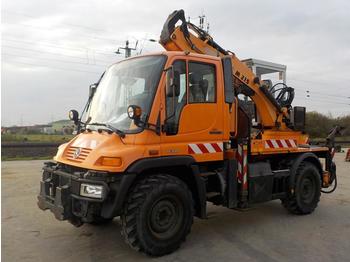Komunālā/ specializētā tehnika 2002 Mercedes Benz UNIMOG U300