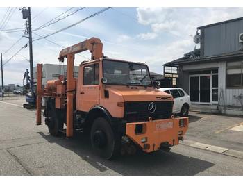 Komunālā/ specializētā tehnika Unimog U1650