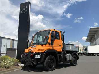 Mercedes-Benz UNIMOG U300 4x4  - Bortu kravas automašīna/ Platforma