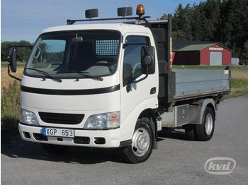 Toyota Dyna 150 2.5 TD (100hk)  - Bortu kravas automašīna/ Platforma
