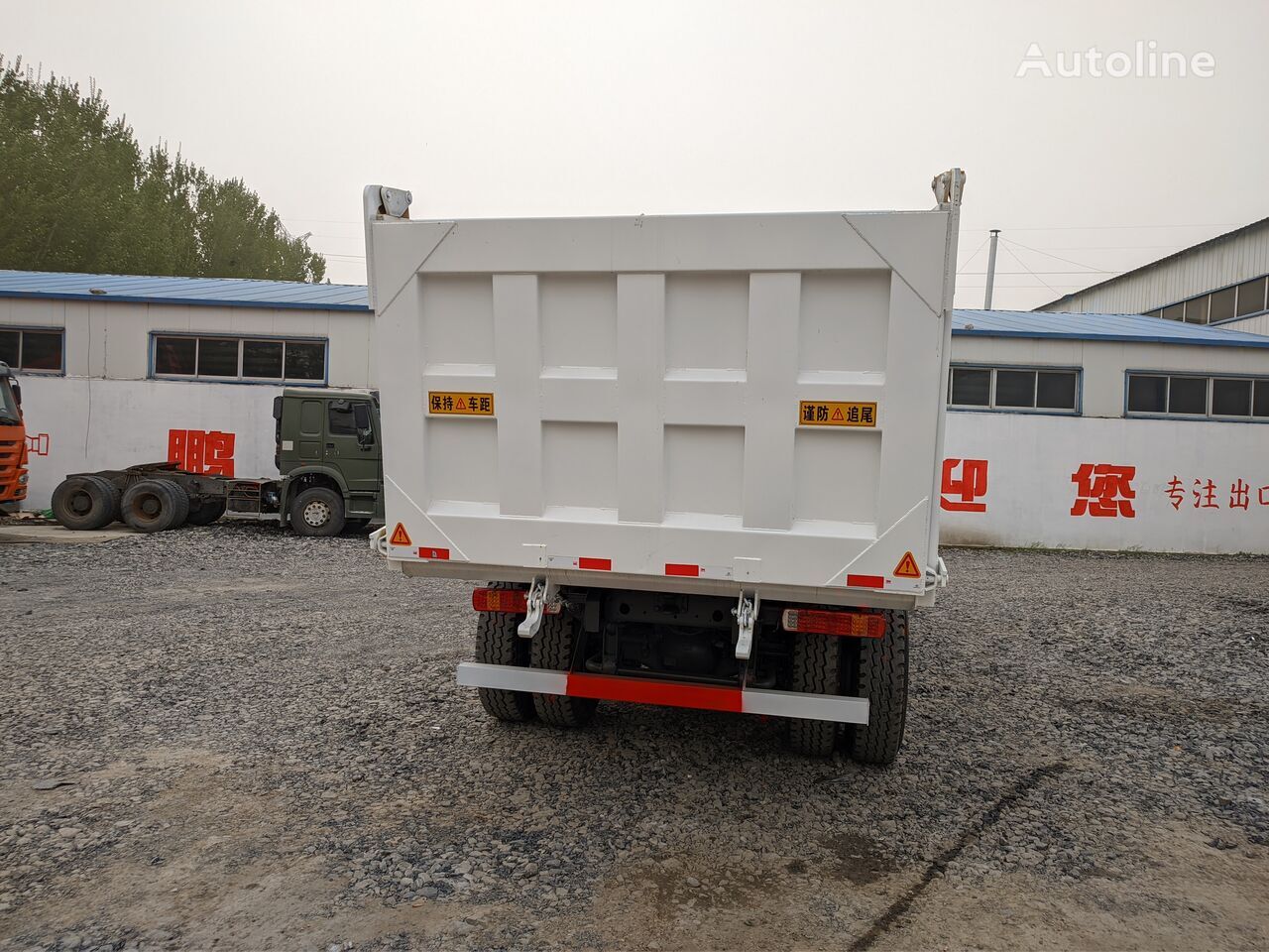 Kravas automašīna pašizgāzējs HOWO China dumper Sinotruk Shacman tipper lorry 6x4 drive: foto 5