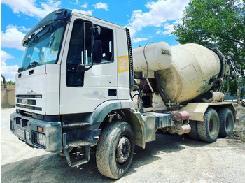 Šasija kravas automašīna pārvadāšana cements IVECO Eurotrakker: foto 1