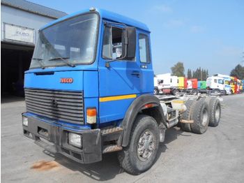 Šasija kravas automašīna Iveco Magirus 330 - 35 (FULL STEEL SUSPENSION): foto 1
