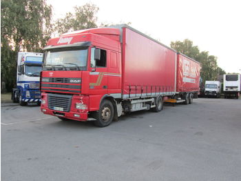 Kravas automašīna ar tentu DAF XF380