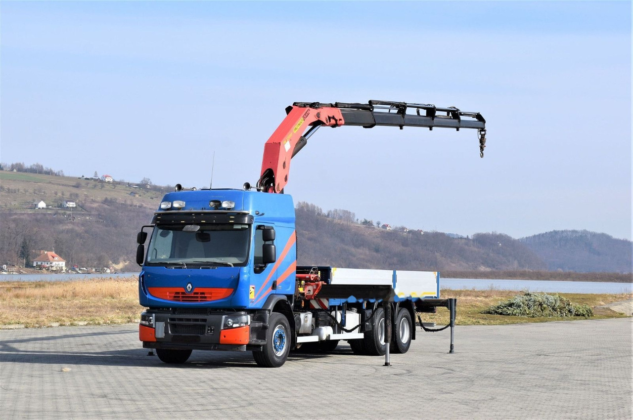 Bortu kravas automašīna/ Platforma, Kravas auto ar manipulatoru Renault Premium 410: foto 2