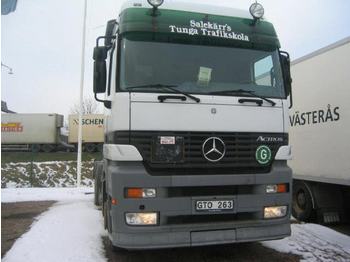Mercedes-Benz 3243 - Šasija kravas automašīna
