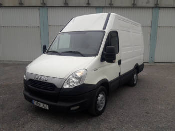 Furgons Iveco 35S13 10M3