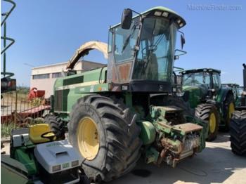 Fermu aprīkojums John Deere 6710