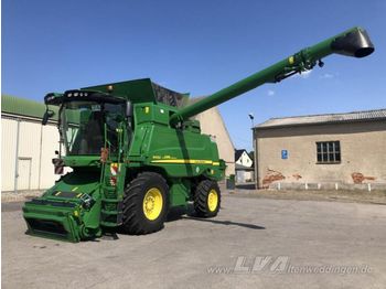 Labības kombains JOHN DEERE W650