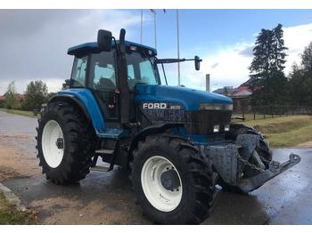 Traktors New Holland 8670: foto 1