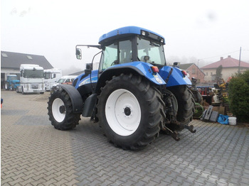 New Holland T7550 - Traktors: foto 2