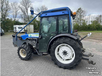 New Holland TN75 V smalspoor tractor - Traktors: foto 2